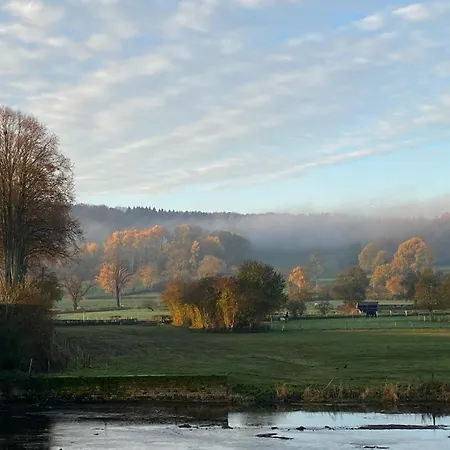 Bed and Breakfast La Maison Blanche De Martue 3*