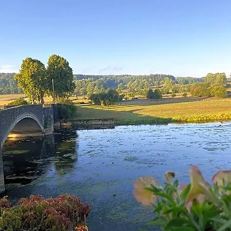 Bed & Breakfast La Maison Blanche De Martue Florenville