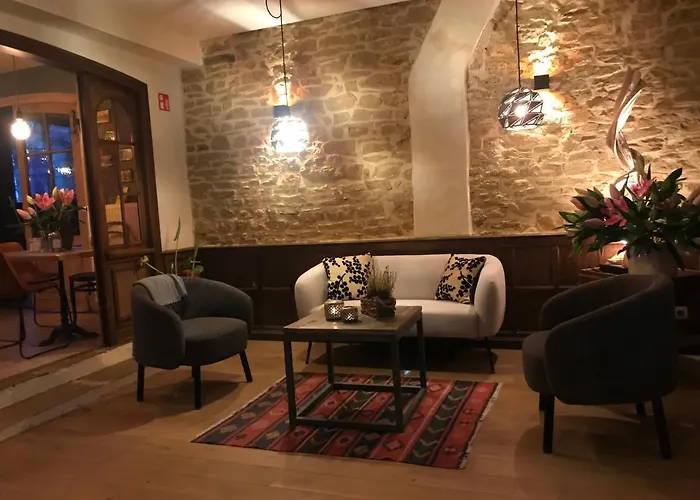 La Maison Blanche De Martué 3*